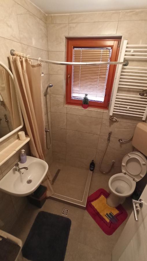 Cozy Room With A Balcony Сараєво Екстер'єр фото